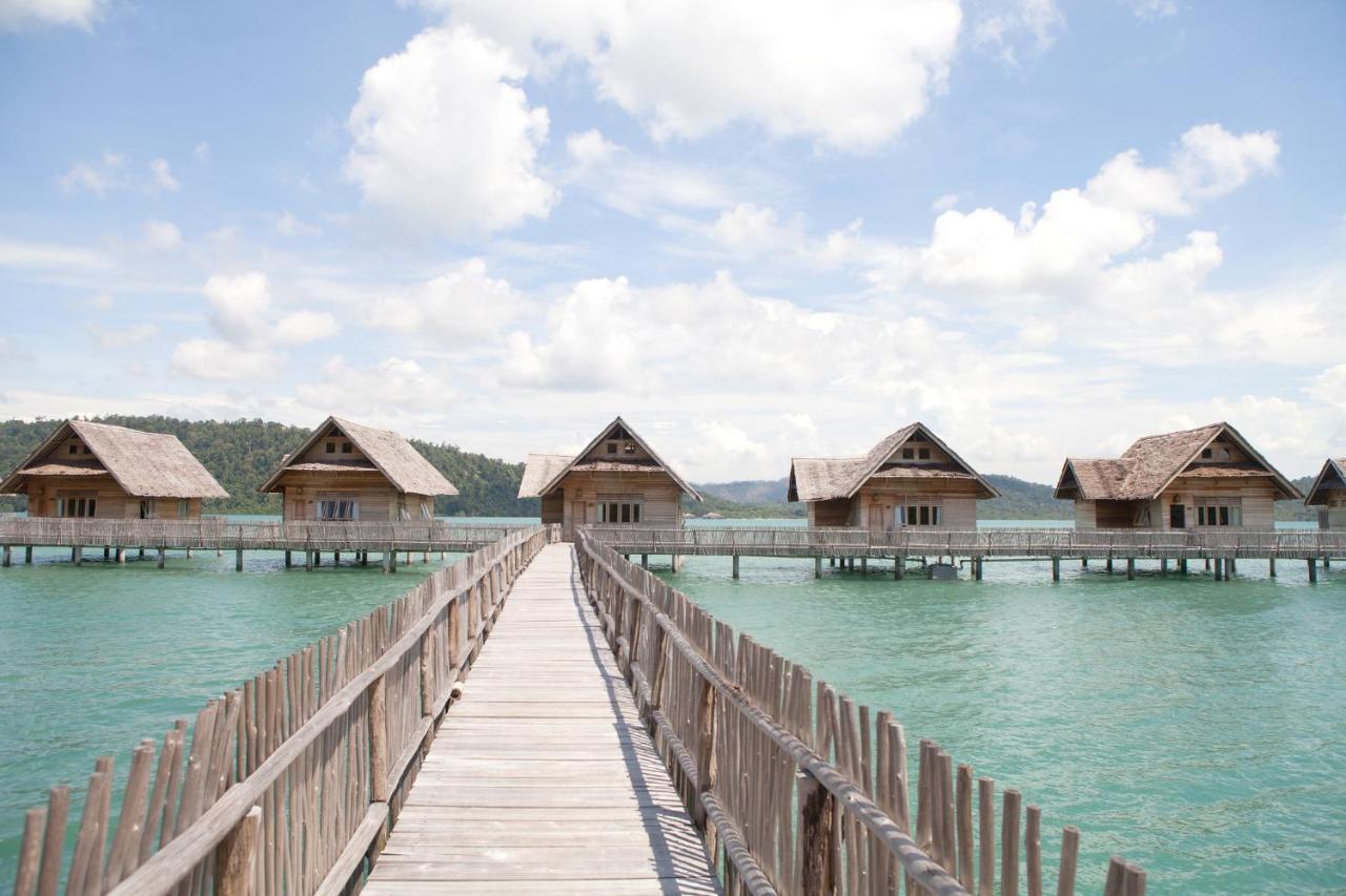 Telunas Private Island Sugi Bagian luar foto