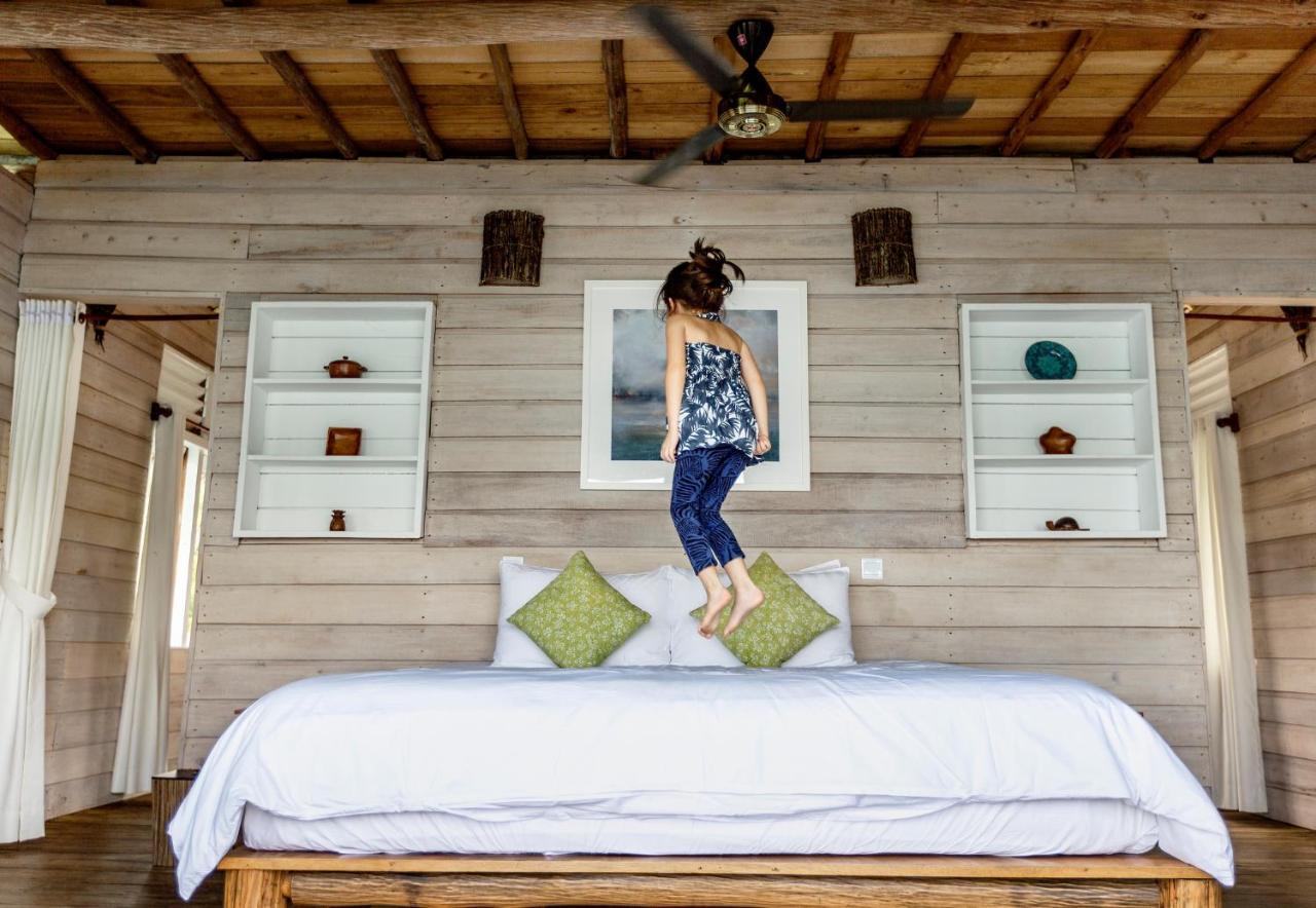 Telunas Private Island Sugi Bagian luar foto
